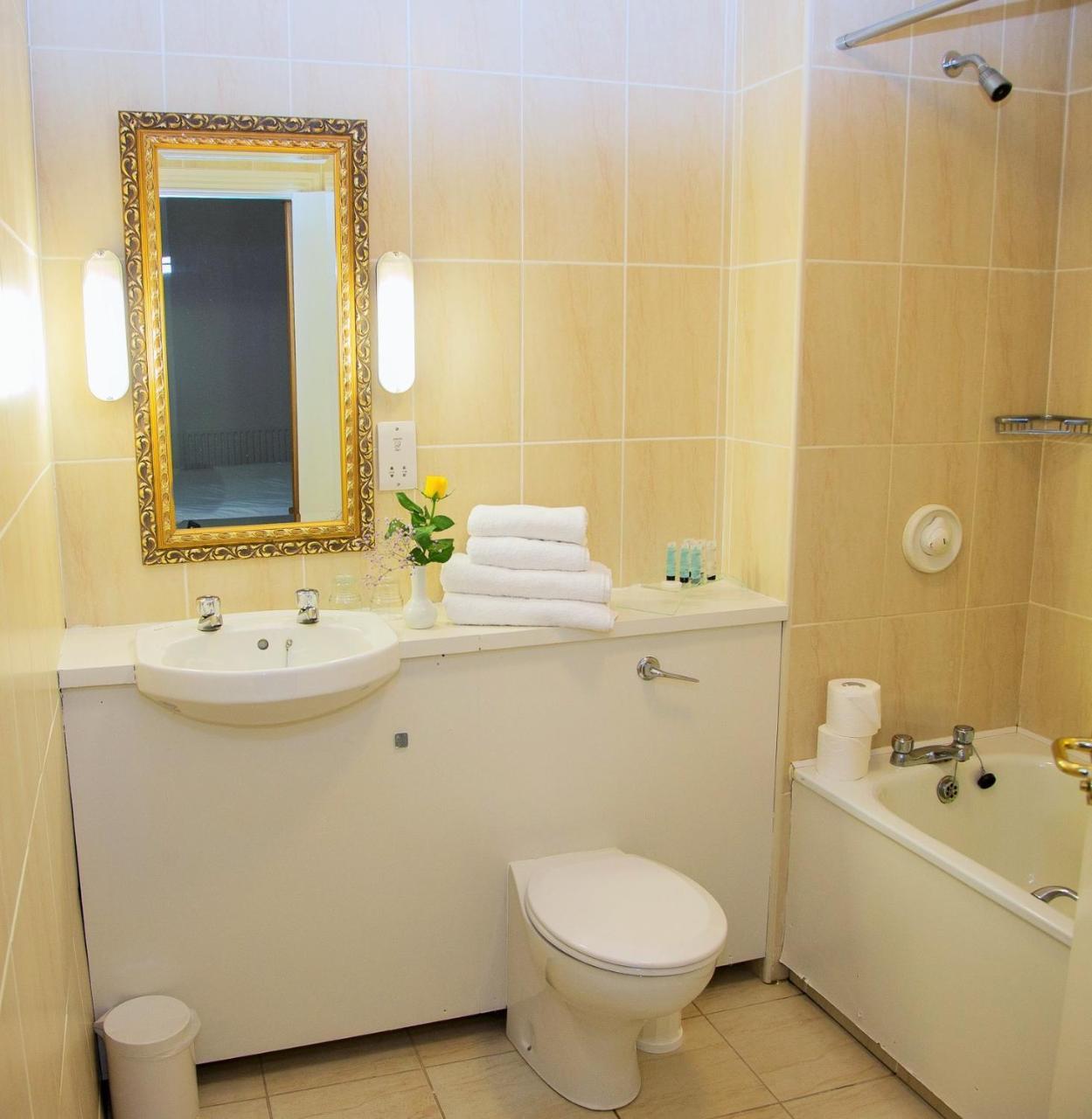 Peacockes Hotel Maam Cross Kültér fotó
