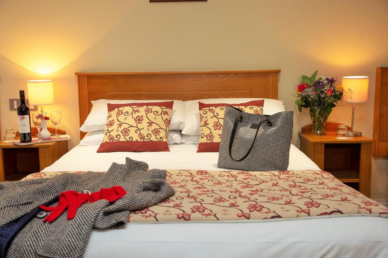 Peacockes Hotel Maam Cross Kültér fotó